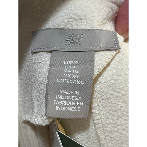 NWT - H&M Cream Dress size XL - Picture 8 of 8